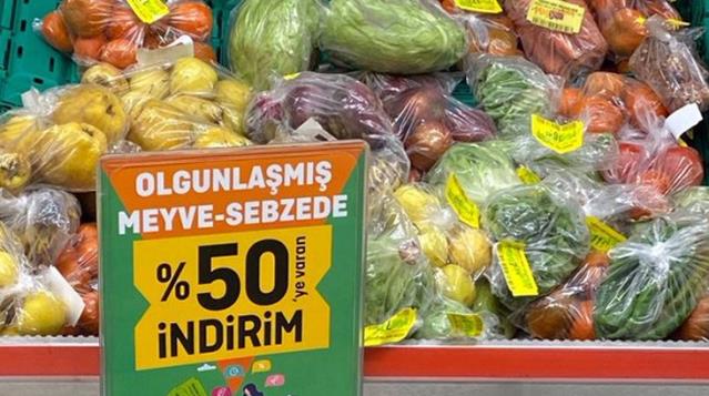 Ünlü Market Zincirinden ''Olgunlaşmış Meyve'' Girişimi! %50 Daha Ucuz Satıyor!