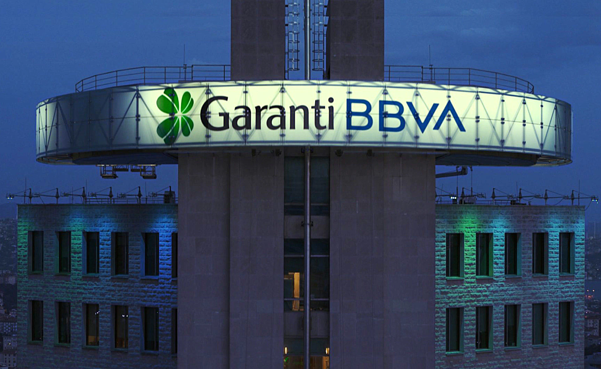 Promosyon Kampanyalarında Son Nokta: Garanti BBVA Karşılıksız Emekli Ödemesini 3 Bin TL'ye Yükseltti!